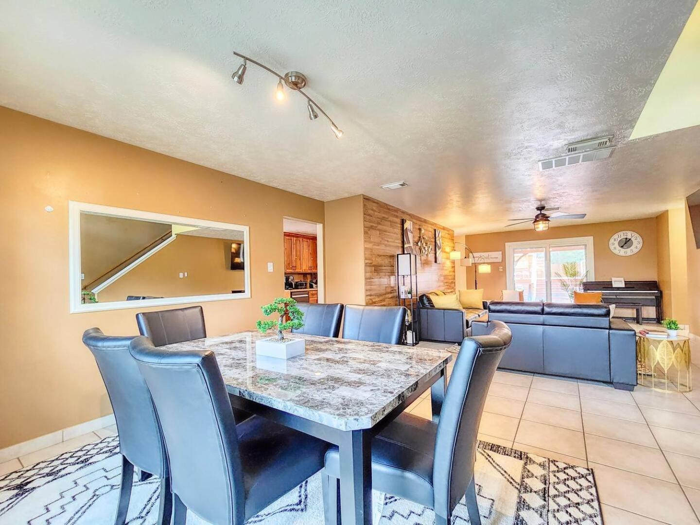 Katy Oasis W Game Room Экстерьер фото